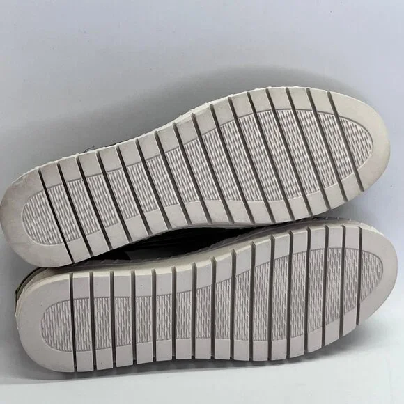 Easy Street Bugsy Slip-On Sneakers Size 7M Lightweight Stretch Rubber Sole - Picture 11 of 13